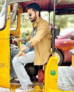 NTR 30 : அடுத்த ஹிட்டிற்கு ரெடியான ஆர் ஆர் ஆர் நாயகன்.. என்.டி.ஆர் 30 படத்தின் பூஜை ஸ்டில்ஸ்!