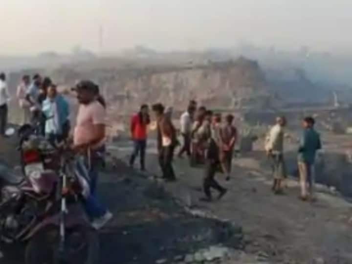 BJP Mla Dhullu Mahto said 10 people die in Dhanbad illegal coal mining of BCCL Dhanbad News: कोयले की अवैध माइनिंग के दौरान हादसा, बीजेपी MLA का दावा- 10 लोगों की हुई मौत