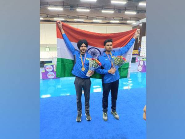 ISSF World Cup: Sarabjot Singh wins men's 10m Air Pistol gold ISSF World Cup: শ্যুটিং বিশ্বকাপে সোনা জয় ভারতের সরবজ্যোৎ সিংহের