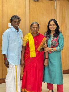 The Elephant Whisperers : ‘உன் சிரிப்புக்கு உலகையே எழுதி தருவேன்..’ ஆஸ்கர் விருதை தாங்கும் பொம்மனும் பெல்லியும்!