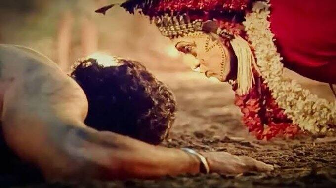 இப்படத்தின் இரண்டாம் பாகம் அடுத்த ஆண்டு வெளி்யாகும் என்று படக்குழு தெரிவித்திருந்த நிலையில் தற்போது இது குறித்து ரிஷப் ஷெட்டி புதிய தகவலை வெளியிட்டுள்ளார்.
