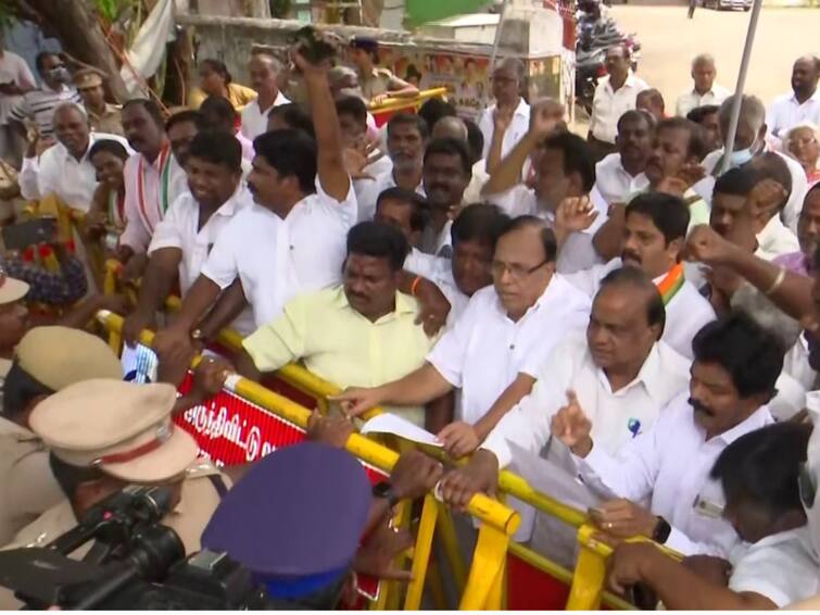 Modi Surname Case: Tamil Nadu Congress Workers Stage Protest Against Rahul Gandhi's Conviction Modi Surname Case: Tamil Nadu Congress Workers Stage Protest Against Rahul Gandhi's Conviction