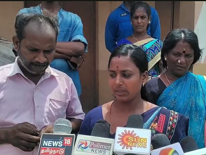 கரூரில் 12 ஆண்டுகள் ஆகியும் பயன்பாட்டிற்கு வராத நூலகம் - அரசு நடவடிக்கை எடுக்குமா..?