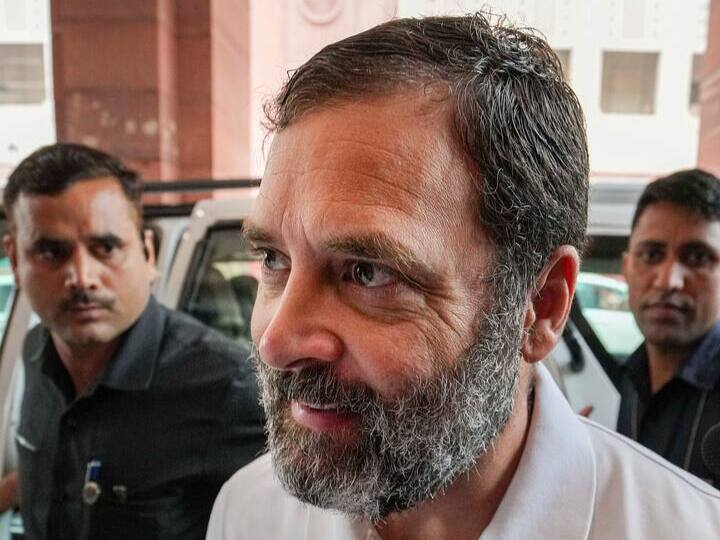Rahul Gandhi Disqualification: 'एकजुट होना होगा', राहुल गांधी की सदस्यता रद्द होने के बाद मुखर हुए विपक्षी नेता, पवार, केजरीवाल और स्टालिन ने क्या कहा? Rahul Gandhi Disqualified As MP Leaders Like Sharad Pawar Arvind Kejriwal and MK Stalin Remarks Over Opposition Unity Rahul Gandhi Disqualification: 'एकजुट होना होगा', राहुल गांधी की सदस्यता रद्द होने के बाद मुखर हुए विपक्षी नेता, पवार, केजरीवाल और स्टालिन ने क्या कहा?