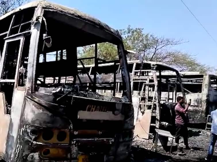 Latur Fire Due to the short circuit seven travels got burnt on the spot maharashtra marathi news शॉर्ट सर्किटमुळे आग, रिपेरिंग आणि पेंटिंगला आलेल्या सात ट्रॅव्हल्स जागेवरच जळून खाक, लातुरात दोन कोटींचं नुकसान 