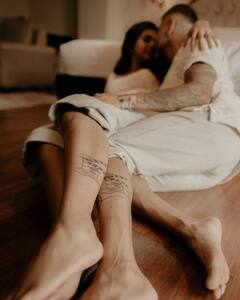 हनीमून पर दलजीत कौर ने शेयर कर दीं बेडरूम फोटोज़, दूसरी तस्वीर देखकर तो शर्मा जाएंगे आप!