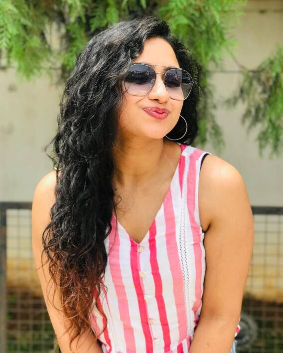 Ashika Gopal Padukone Photos: 'త్రినయని' ఆషిక గోపాల్  సీరియల్ లో పద్ధతిగా ఉంటుంది కానీ!