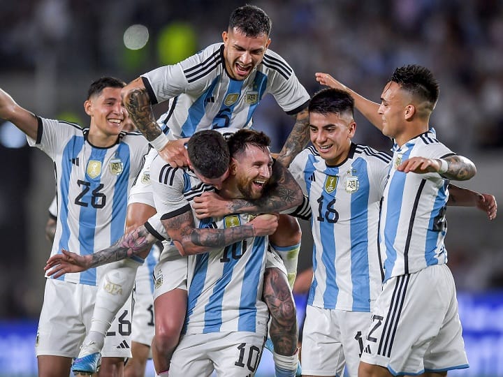 Lionel Messi second player to score 800 goals World Champion Argentina beat Panama ARG vs PAN Lionel Messi: लियोनल मेसी ने दागा करियर का 800वां गोल, रोनाल्डो के बाद यह आंकड़ा छूने वाले दूसरे फुटबॉलर बने