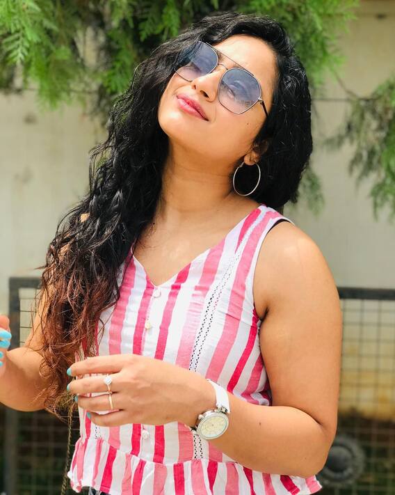 Ashika Gopal Padukone Photos: 'త్రినయని' ఆషిక గోపాల్  సీరియల్ లో పద్ధతిగా ఉంటుంది కానీ!
