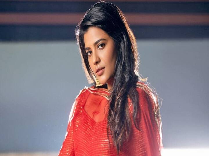 Aishwarya Rajesh: முடக்கப்பட்ட ட்விட்டர் கணக்கு.. சீக்கிரம் மீட்டு கொடுங்கப்பா..! வேதனையில் ஐஸ்வர்யா ராஜேஷ்..!