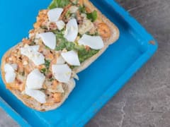 Bread Pizza Pocket Recipe: ब्रेकफास्ट के लिए बनाएं यह 'ब्रेड पिज्जा पॉकेट' रेसिपी