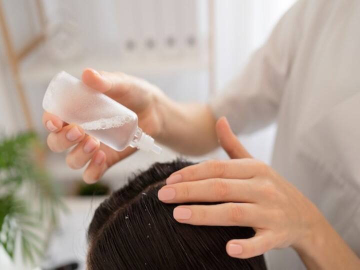 hair care tips daily using hair gel benefits and side effects in hindi आपको गंजा बना सकता है रोज-रोज हेयर जेल का इस्तेमाल, जान लें फायदे और नुकसान