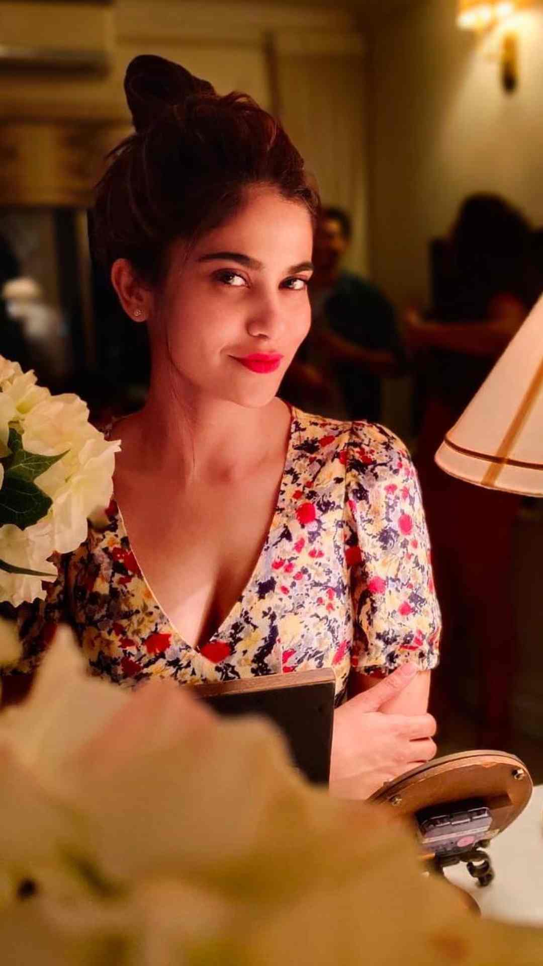 उन्हें बचपन से ही डांसिंग और सिंगिंग का बहुत शौक था