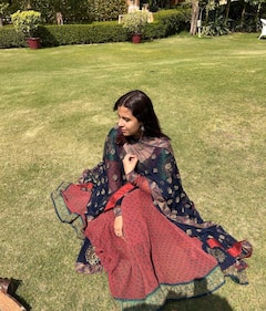 Manoj Tiwari Daughter : सूरत ही नहीं टैलेंट के मामले में भी मनोज तिवारी की बेटी की हो रही है चर्चा, जानें रीति तिवारी के बारे में सब कुछ