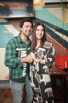 Binodini Wrap Up: কেক কেটে, হইহই করে শেষ হল 'বিনোদিনী'র শ্যুটিং, রইল র‍্যাপ আপ পার্টির ছবি