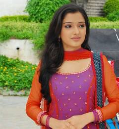 Aamrapali Dubey ने Khesari Lal Yadav  को लेकर बड़ा खुलासा, जानिए सेट पर कैसा रहता है एक्टर का मिजाज