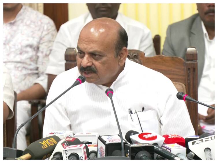 Karnataka Government Decided to Increase Reservation For Lingayat Vokkaliga Community CM Basavaraj Bommai Karnataka Govt Decides To Increase Reservation For Lingayat, Vokkaliga Communities Ahead Of Assembly Polls