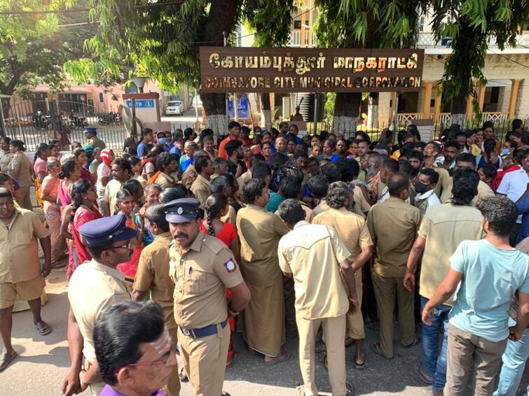 Indefinite strike of contract cleaning workers called off in coimbatore TNN கோவையில் தூய்மை பணியாளர்களின் காலவரையற்ற வேலை நிறுத்த போராட்டம் வாபஸ்