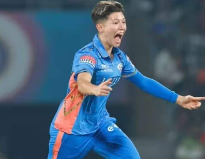 wpl 2023 mumbai indians issy wong registered first ever hattrick of season against up warriorz  Issy Wong Hattrick: મુંબઈ ઈન્ડિયન્સની ખેલાડીએ WPLની પ્રથમ હેટ્રિક લઈ ઈતિહાસ રચ્યો