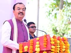 बाराबंकी: यूपी के भूमाफियाओं पर बरसे डिप्टी सीएम केशव प्रसाद मौर्य, विपक्ष पर भी साधा निशाना