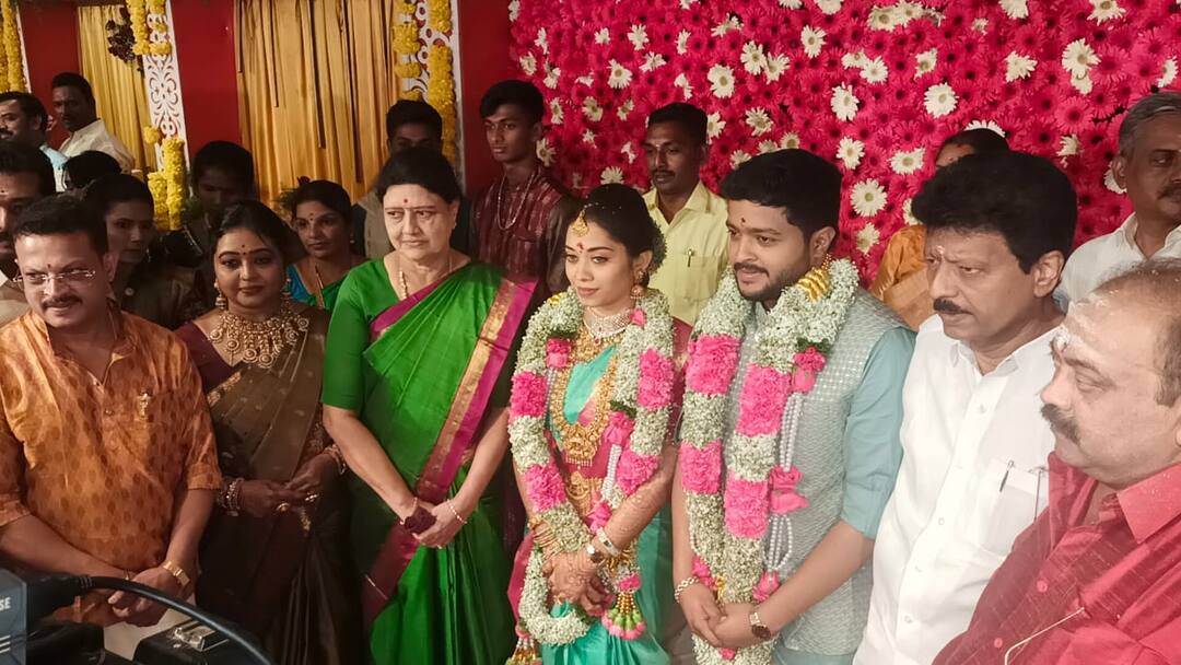 நாடாளுமன்ற தேர்தலுக்குள் அனைவரையும் ஒன்றிணைத்து அதிக தொகுதிகளில் வெற்றி பெறுவோம் - சசிகலா