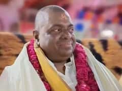 'अपने कर्मों की सजा भुगत रहे राहुल गांधी', करौली बाबा बोले- 'अमृतपाल की भी जल्द होगी गिरफ्तारी'