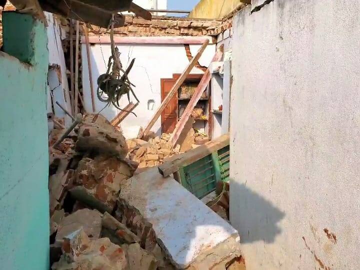 கரூர் அருகே 50 வருட பழமையான வீடு இடிந்து விழுந்து மூதாட்டி உயிரிழந்த சோகம்