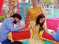 मायावती की बहू की पहली तस्वीर आई सामने, मेहंदी लगवाते दिखीं आकाश आनंद की दुल्हनिया