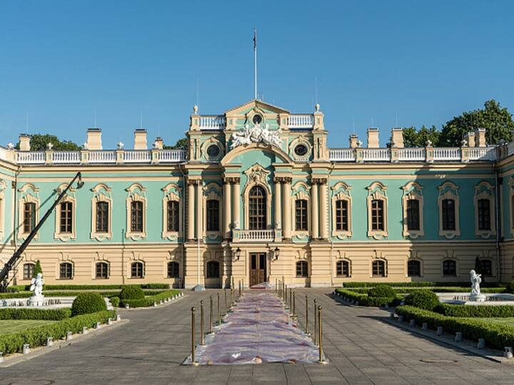Mariinskyi Palace: Ukraine's Palace Where 'Natu Natu' Was Picturised Mariinskyi Palace: Ukraine's Palace Where 'Natu Natu' Was Picturised