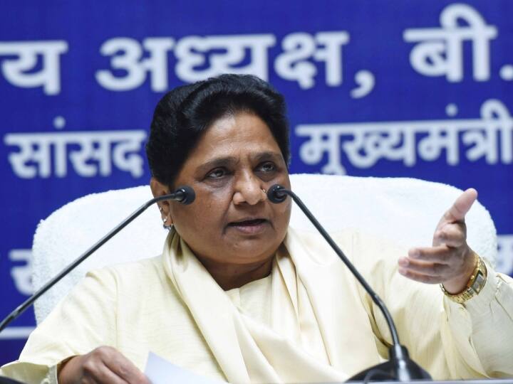 BSP Chief Mayawati Attacks on BJP over Yogi Government 2.0 Completed 6 Years Yogi 2.0: योगी सरकार के 6 साल पूरे होने पर BSP सुप्रीमो मायवाती की तीखी प्रतिक्रिया, जानें क्या कहा