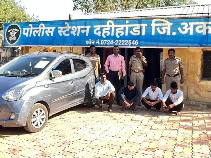 Maharashtra Fake NCB officers busted used to raid by putting Zonal Director name plate on the car ann फर्जी NCB अधिकारियों का भंडाफोड़, कार पर जोनल डायरेक्टर की नेमप्लेट लगाकर करते थे रेड