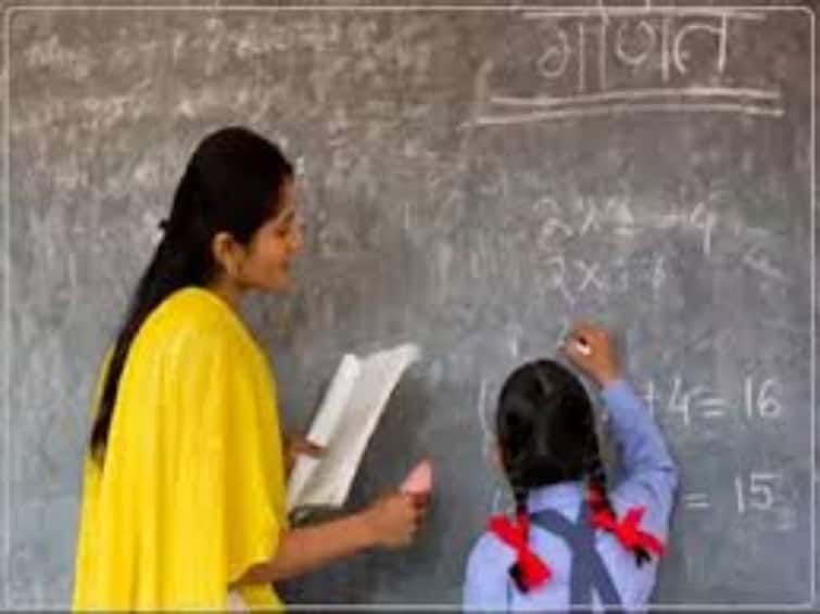 విద్య, వైద్య రంగాల్లో మహిళలు ముందుకు సాగుతున్నప్పటికీ పీహెచ్‌డీల్లో మాత్రం పురుషులదే పైచేయి