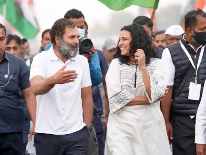 Rahul Gandhi Disqualified as mp Swara Bhaskar ask how main accused in Malegaon blast case Pragya Thakur still an MP Rahul Gandhi Disqualified: मालेगांव विस्फोट मामले की मुख्य आरोपी प्रज्ञा ठाकुर अभी भी सांसद कैसे? राहुल की सदस्यता जानें पर स्वरा भास्कर