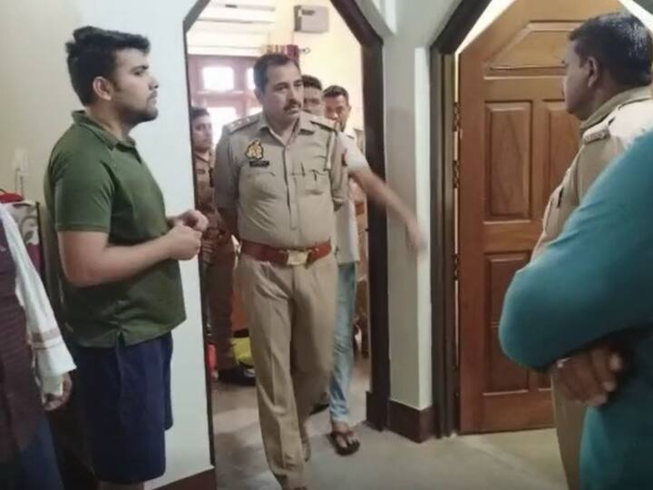 Azamgarh team of burglars broke window and looted jewellery worth rupees 75 lakh from a house ann Azamgarh: आजमगढ़ में चोरों ने घर से 75 लाख के जेवर किए चोरी, पुलिस केस दर्ज कर जांच में जुटी