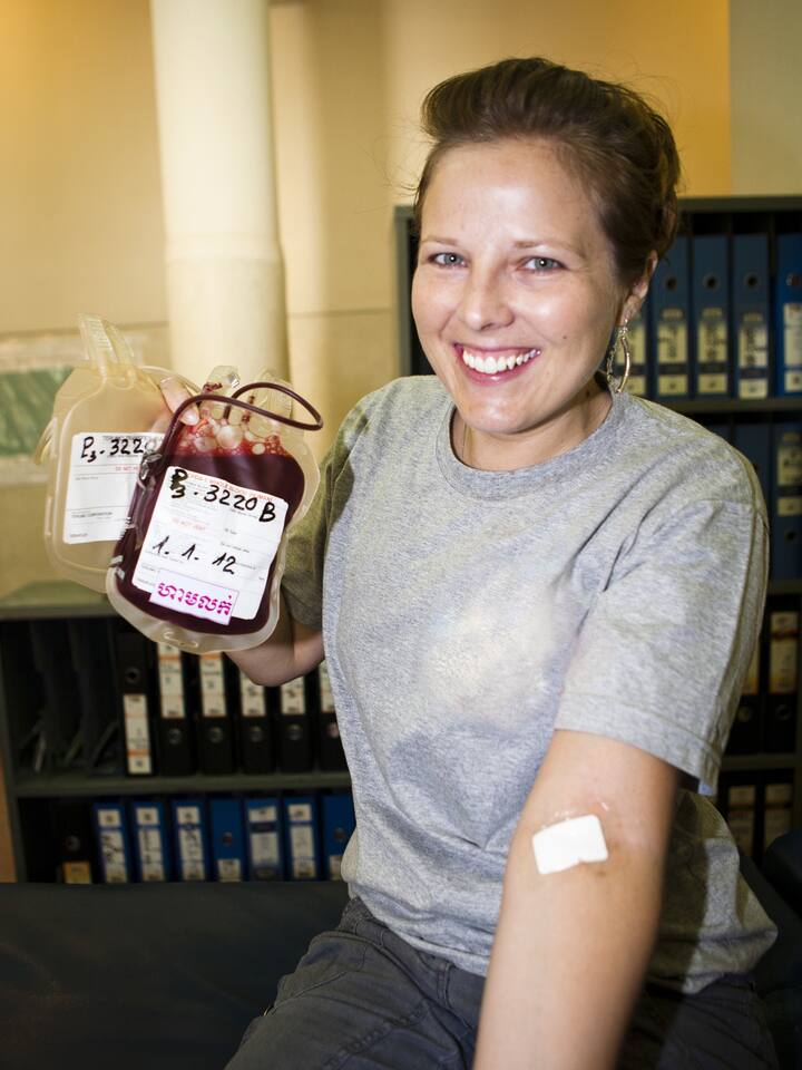 to know benefits of blood donation Blood Donation Benefits: શું આપ રક્તદાન કરવાથી ડરો છો તો પહેલા તેના ફાયદા જાણો