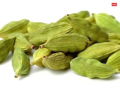 Chaitra Purnima 2023 Upay: चैत्र पूर्णिमा पर इलायची का ये उपाय चमका देगा भाग्य, घर में वास करेंगी मां लक्ष्मी