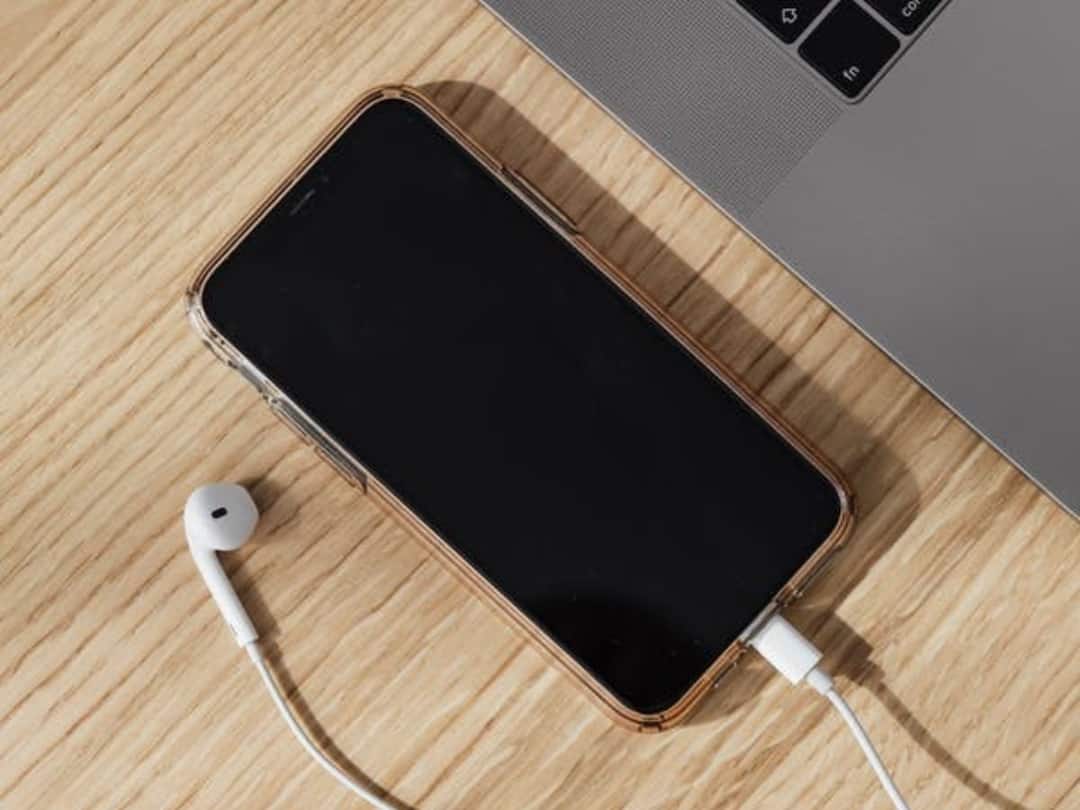 Moto G13: ভারতে আসছে মোটোরোলা 'জি' সিরিজের নতুন ফোন, কী কী ফিচার থাকতে পারে? Moto G13 India Launch Date Set for March 29 Know the Expected Specifications Moto G13: ভারতে আসছে মোটোরোলা 'জি' সিরিজের নতুন ফোন, কী কী ফিচার থাকতে পারে?