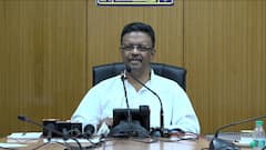 রাস্তার নাম নিয়ে ফিরহাদের বাম-সমালোচনা, পাল্টা সুজনের