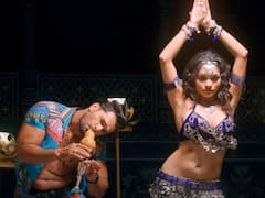 ट्रेंडिंग लिस्ट में नंबर 1 पर अपनी नागिन को बीन पर नचा रहे हैं खेसारी लाल यादव, 24 घंटे में एक्टर ने बना डाली हिस्ट्री