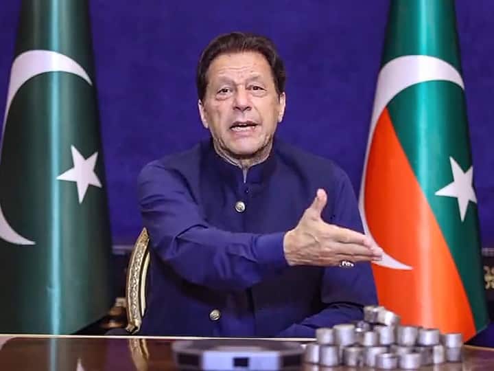 Pak Imran Khan call On Big rally Minar e Pakistan Lahore ask people to join in big numbers sights constitutional right 'मेरी रैली में आना लोगों का संवैधानिक अधिकार', लाहौर में बड़ी रैली का ऐलान कर बोले इमरान खान