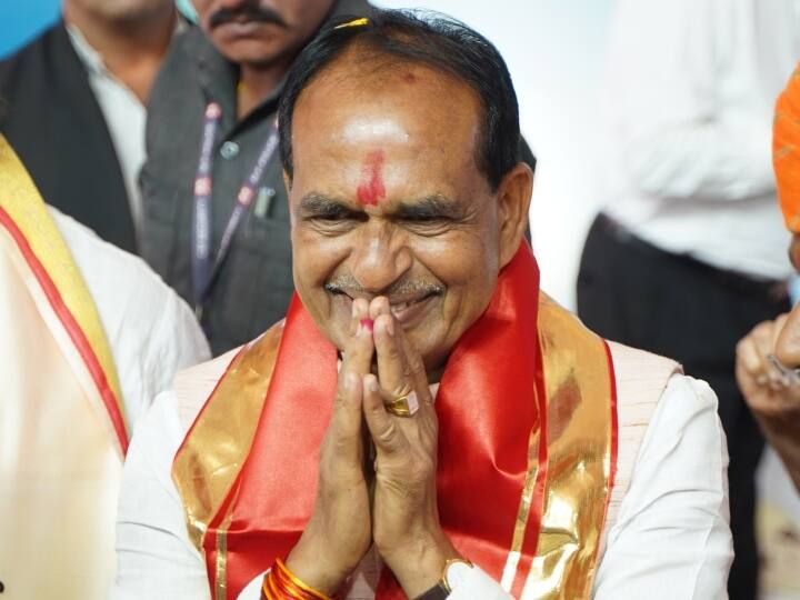 Ladli Bahna Yojana: आज से शुरू होगी 'लाडली बहना योजना', आवेदन देने के लिए महिलाओं को करना होगा ये काम Application for Ladli Bahna Yojana starts from today, Live Monitoring will be done from CM office ANN Ladli Bahna Yojana: आज से शुरू होगी 'लाडली बहना योजना', आवेदन देने के लिए महिलाओं को करना होगा ये काम