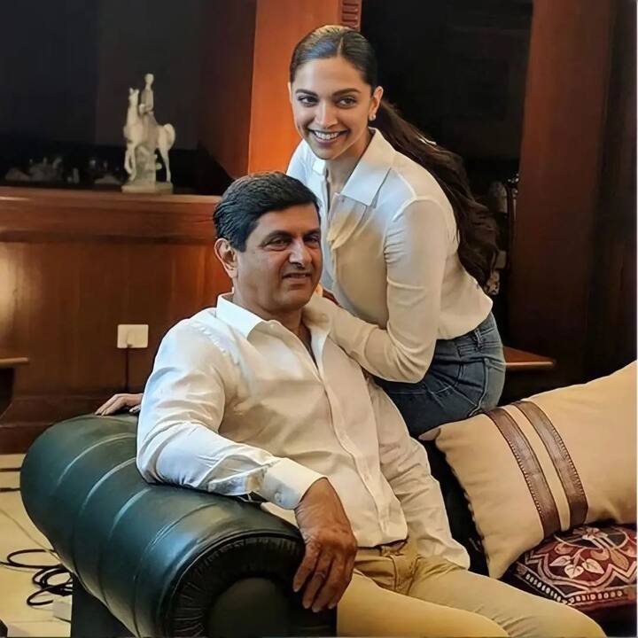 प्रकाश पादुकोण का करियर आज एक बैडमिंटन खिलाड़ी और कोच के तौर पर प्रकाश पादुकोण का करियर आज 50 साल से भी ज्यादा का हो चुका है. और वे अपने करियर को बहुत ही संतोषपूर्ण मानते हैं.