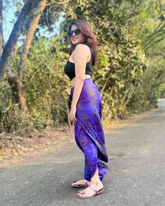 Actress Aathmika: படியேறி வந்து படம் பார்த்த ஆத்மிகாவின் தாத்தா..பதிவு வெளியிட்டு மகிழ்ச்சி தெரிவித்த நாயகி!