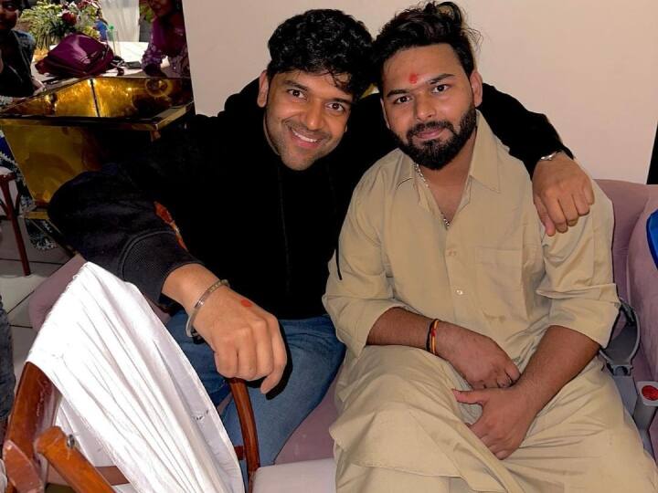 Guru Randhawa meet Rishabh Pant: पंजाबी सिंगर गुरु रंधावा ने भारतीय बल्लेबाज़ ऋषभ पंत से मुलाकात की. उन्होंने पंत के साथ एक तस्वीर भी शेयर की.
