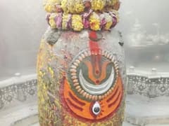 महाकाल को जल चढ़ाने के लिए जिद पर अड़ी बुजुर्ग महिला, पुलिस के कहने पर भी नहीं मानी... फिर क्या हुआ?