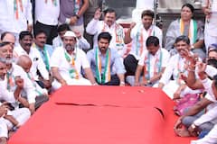 Rahul Gandhi disqualified : कोल्हापुरात काँग्रेसचे सत्याग्रह आंदोलन; पीएम नरेंद्र मोदींविरोधात जोरदार घोषणाबाजी