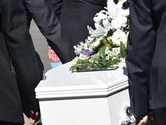 यहां मुर्दे की राख का सूप बनाकर पी जाते हैं परिवार वाले, जानिए ऐसा क्यों करते हैं लोग?