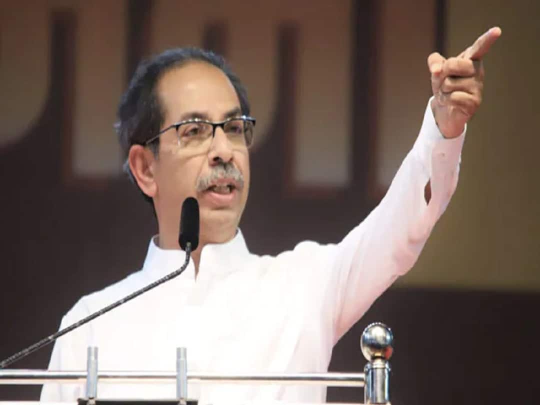 Uddhav Thackeray : आजचा दिवस राजकीय घडामोडींचा, मालेगावात उद्धव ठाकरेंची तर नांदेडमध्ये तेलंगणाच्या मुख्यमंत्र्यांची सभा Maharashtra Today Shivsena Uddhav Thackeray public meeting in Malegaon Nashik Uddhav Thackeray : आजचा दिवस राजकीय घडामोडींचा, मालेगावात उद्धव ठाकरेंची तर नांदेडमध्ये तेलंगणाच्या मुख्यमंत्र्यांची सभा