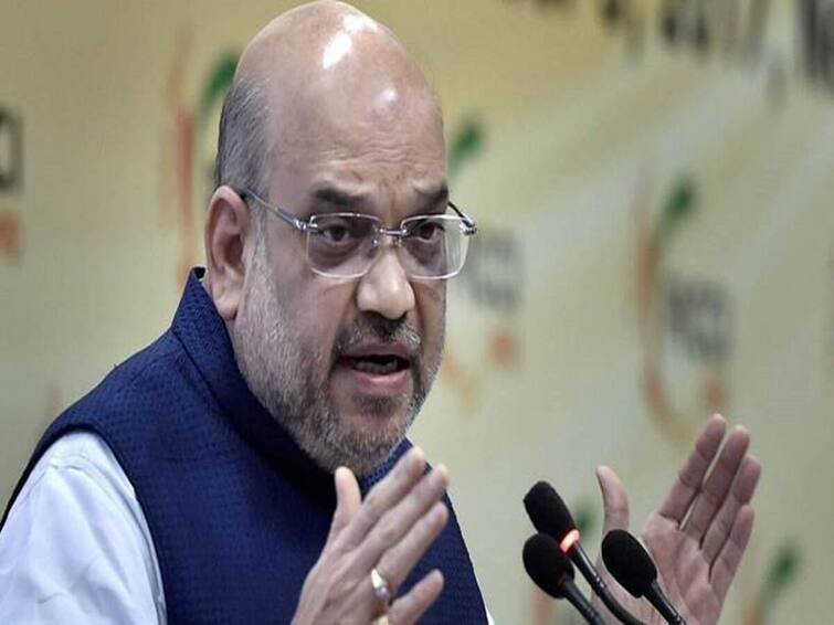 Amit Shah slams Congress Reservations provided to Muslims not as per Constitution Amit Shah : இஸ்லாமியர்களுக்கு வழங்கப்படும் இடஒதுக்கீட்டுக்கு எதிராக கொந்தளித்த மத்திய உள்துறை அமைச்சர் அமித்ஷா..!