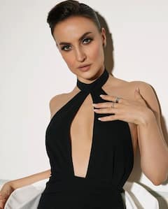 Elli AvrRam Photos: एली अवराम ने अपने सिजलिंग लुक से इंटरनेट पर मचाई तबाही, दिल थामकर देखें एक्ट्रेस की ये तस्वीरें